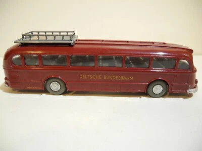 Autobús WIKING VINTAGE 1:87 MERCEDES-BENZ 0 6600 BUNDESBAHN 1168/1 COMO NUEVO 1963-68 SOLAMENTE Foto 1 de 4