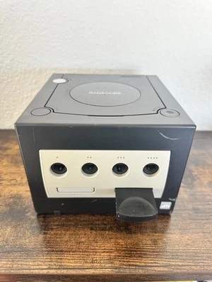 Nintendo GameCube DOL-001 Black System Console High Speed Port & 1080p Upscaler - Image 1 of 4