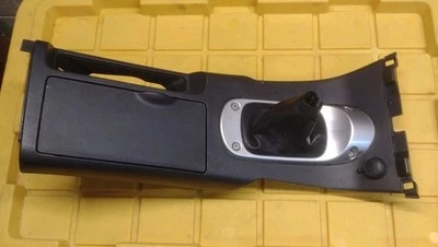 2006-2012 MITSUBISHI ECLIPSE MANUAL CENTER CONSOLE SHIFTER BEZEL CUP HOLDER OEM Foto 1 de 4
