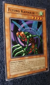 Yu-Gi-Oh "FLYING KAMAKIRI #1" MRL-091 - Konami Trading Card / YGO - Foto 1 di 3