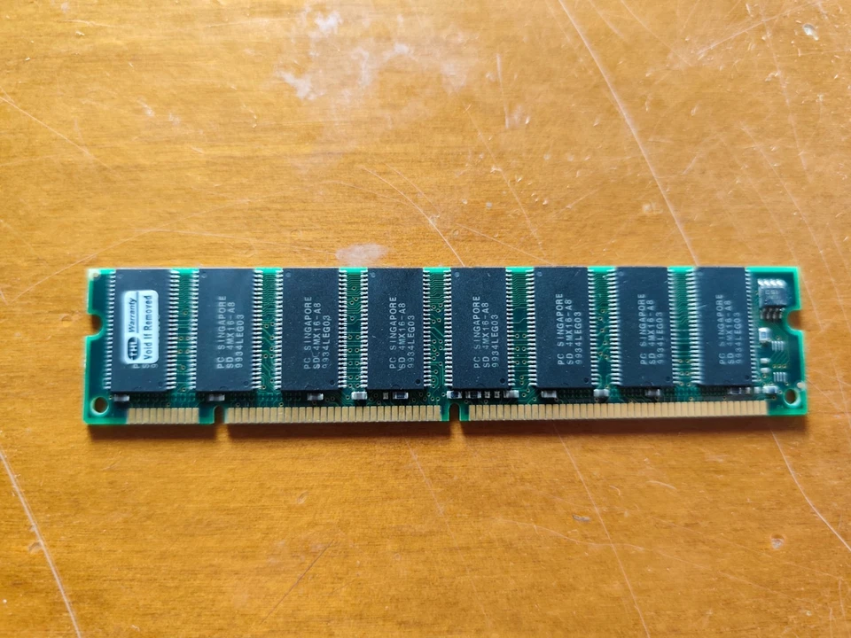 64MB PC100 SDRAM 168-Pin DIMM Desktop Memory RAM Module Vintage Retro - Image 1 of 2