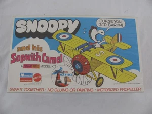 1971 Monogram Mattel Snap-Tite Motorized Peanuts Snoopy Sopwith Camel Airplane - Picture 1 of 6