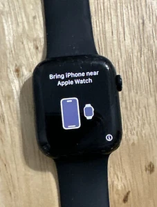 Apple Watch Series 7 - 45mm Aluminum Case w/ Sport Band - Midnight (GPS + LTE) - Picture 1 of 15
