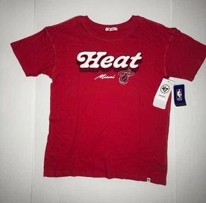 Miami Heat rotes Damen-T-Shirt von '47 Marke NBA lizenziert Candy Apple Small neu mit Etikett - Bild 1 von 8