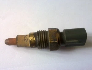 TOYOTA GENUINE 89428 - 20100 SWITCH, TEMPERATURE DETECT, NO.2 - Picture 1 of 3