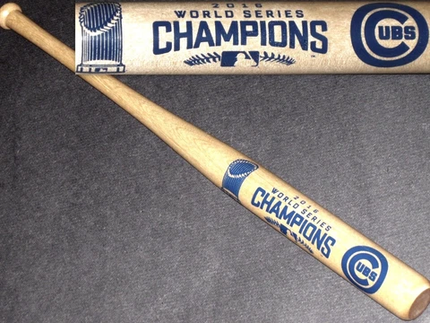 CHICAGO CUBS 2016 WORLD SERIES CHAMPIONS~NEW 18" MINI SOUVENIR WOOD BASEBALL BAT Cover