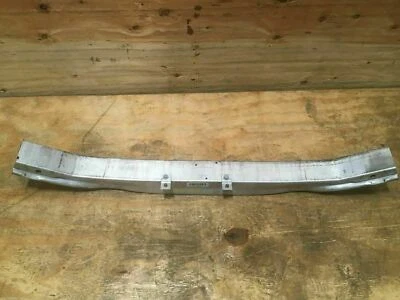 AUDI A8 2006 QUATTRO 4,2 L PARACHOQUES DELANTERO INFERIOR BARRA DE REFUERZO DE FÁBRICA Foto 1 de 4