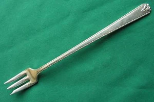 Bordeaux Bordeau silverplate prestige Cocktail Fork (S) - Picture 1 of 3