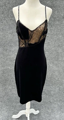 Vestido RITMO La Perla anos 90 veludo renda lantejoulas detalhe falha - Imagem 1 de 4