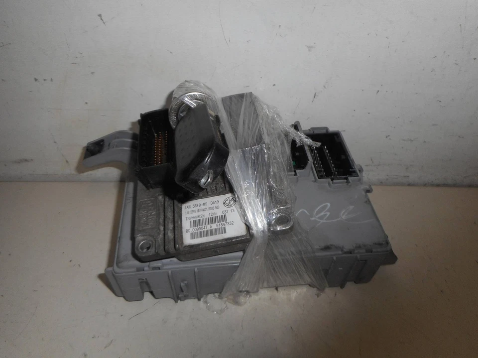 CENTRALINA INIEZIONE FIAT PUNTO EVO (3J) (08/09>07/13 - Immagine 1 di 1