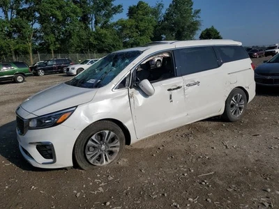 Used Air Cleaner Assembly fits: 2020 Kia Sedona  Grade A - Image 1 of 4