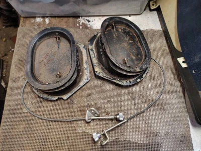 1965-66 Pontiac Catalina Ventura Bonneville Grand Prix Non A/C Fresh Air Doors - Изображение 1 из 4