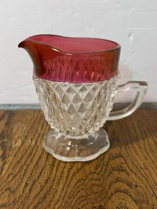 Vintage Indiana Glas Rubinrot Band Trim Diamant Spitze Milchkännchen - Bild 1 von 8