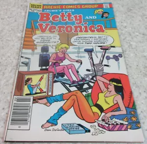 Archie's Girls Betty and Veronica 340 (NM- 9.2) 1986 ora $10.00 tiratura bassa! - Foto 1 di 2