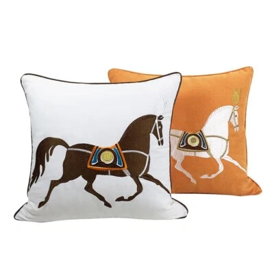 Funda de almohada de sofá clásica de lino bordada para caballo decoración del hogar Foto 1 de 4