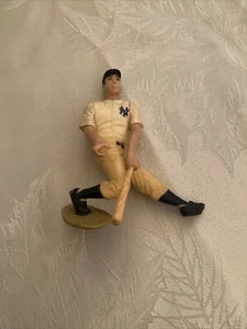 Kenner Starting Lineup Loose Figure Joe Dimaggio Yankees 1989 - Picture 1 of 2