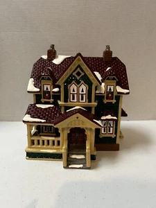 Dept. 56 - Snow Village "Hartford House" 54267 1992 Retired Ceramic - Picture 1 of 8