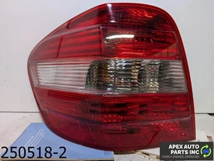 OEM 2006-2008 Mercedes ML350 3.5L REAR LEFT TAIL LIGHT BRAKE LAMP 1648203064 - Picture 1 of 8