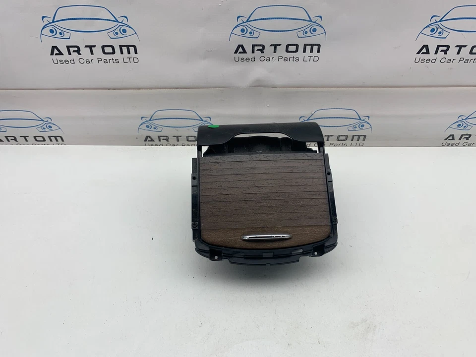 CHRYSLER 300C MK2 FRONT CENTER CONSOLE COOLED HEATED CUP DRINK HOLDER 2011-2015 - Image 1 of 4