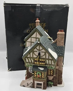 Department 56 Dickens Christmas Village Series The Pied Bull Inn With Light - Bild 1 von 10