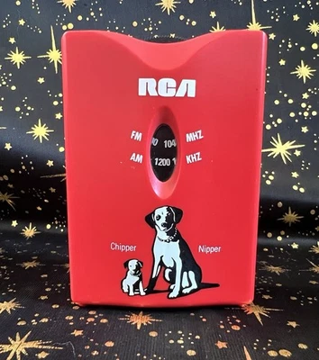 RCA Portable AM/FM Radio w/ Nipper & Chipper - RP-1601K9 - TESTED - Image 1 of 4