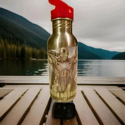 Tapa abatible vaso aluminio cambiante de color Iron Man Marvel Wolfgroup 28 oz niños Foto 1 de 4