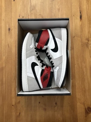 Jordan 1 Gris Humo Alto Claro Talla 11 Foto 1 de 4