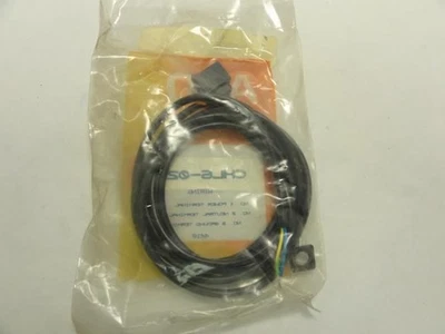 205853 New In Box; ARO CHL6-024-G Solenoid Coil Connector; 24VDC - Image 1 of 3
