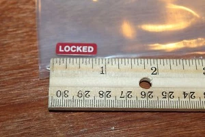Aircraft Placard Decal LOCKED - Picture 1 of 2
