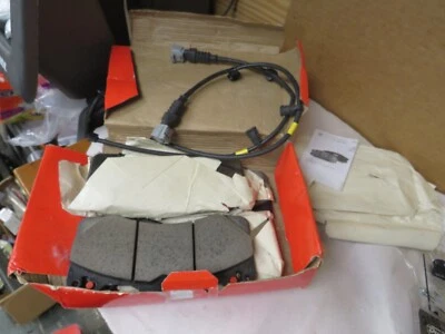 TRW Pro TRC1440 Disc Brake Pad Set For Lexus LS460 2010-2017, Front - Imagem 1 de 3