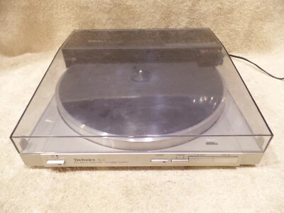 Technics SL-3 Linear Tracking DC Servo Automatic Turntable -NO CART -FOR PARTS - Image 1 of 4