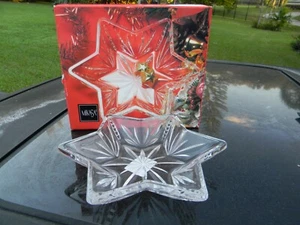 CHRISTMAS HOLIDAYS MIKASA STARMIST CANDY DISH 7.5" NEW IN BOX QQ256/702 - Picture 1 of 7
