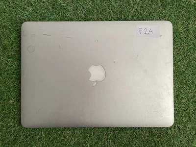 Apple MacBook Air A1466 2017 Laptop UNTESTED SOLD AS PARTS (F24) - Image 1 of 4