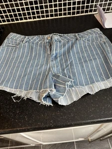 Women's Denim Shorts Size 14 X 3 Pairs - Picture 1 of 6