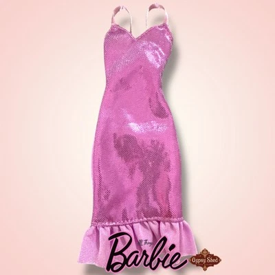 Vestido Barbie Orquídea Cojo Delantero y Lavanda Trasero Impresionante Vestido Ropa de Noche Foto 1 de 2