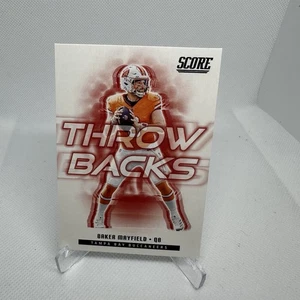 2025 Score Throwbacks, #2 Baker Mayfield - Tampa Bay Buccaneers - Imagen 1 de 1