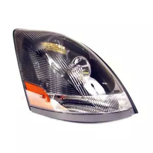 Headlight for Volvo VN/VNL Models 2004+,, Passenger Side, Replaces 20496654 - Foto 1 di 2