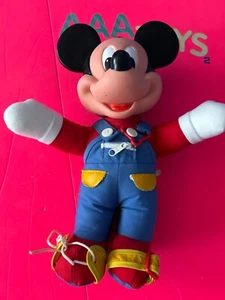 Muñeca Disney Mickey Mouse Vintage 1989 Mattel Learn To Dress Me 15" con peluche - Imagen 1 de 1