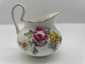 Nuevo Chelsea Staffordshire Pequeño y delicado borde dorado crema rosas flores - Imagen 1 de 9