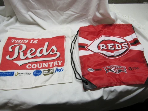 Cincinnati Reds Rally Golf Cry towel "This Is Reds Country" 2012 Season MLB NL Cover