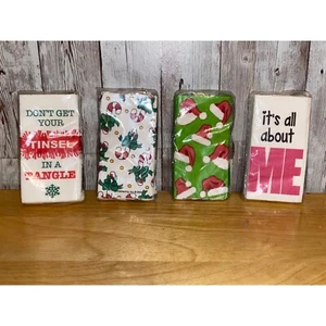 Swankie Hankie Travel Tissue 4 Packs Christmas Holiday Theme (10-3 ply tissues) - Picture 1 of 7