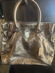 Michael Kors soft leather gold/copper shoulder bag/handbag. Gold Accents Nice! - Picture 1 of 16