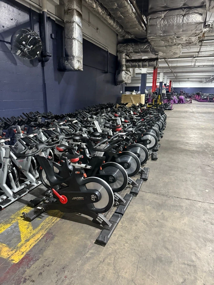 Life Fitness IC7 Indoor Exercise Bike - Image 1 of 1