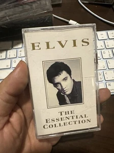 elvis the essential Collection - Picture 1 of 8