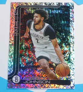 13 Cameron Johnson 2025-26 Topps basket sabbia glitter - Foto 1 di 2