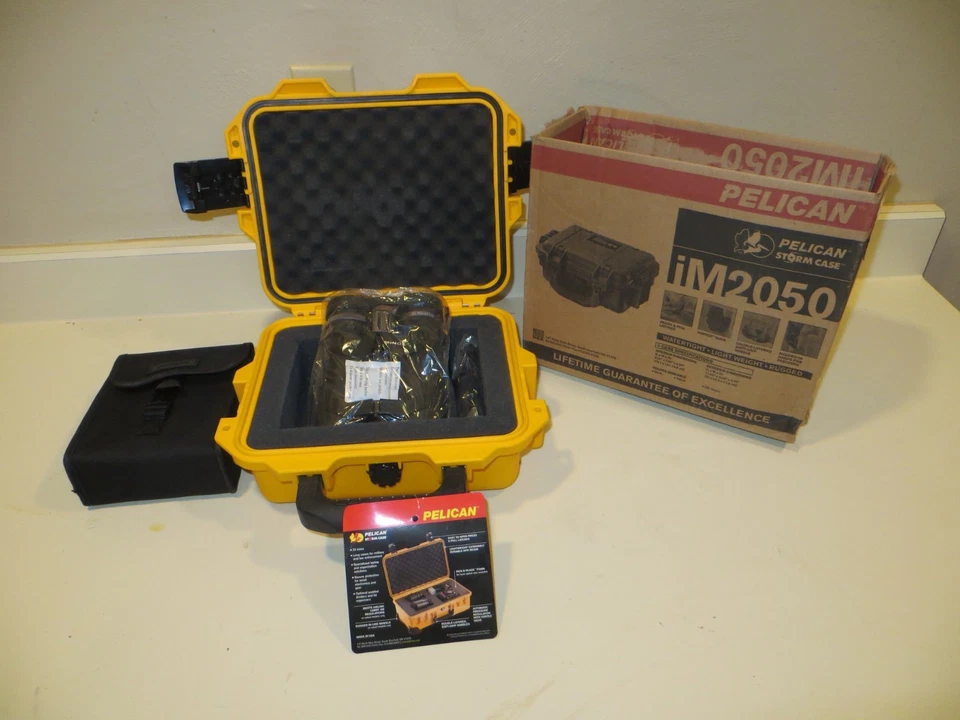 Minox 10x44 HD, Open box, never used, German Made includes pelican case - Image 1 of 4