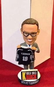 2018-2019 SYRACUSE CRUNCH STEVE YZERMAN SGA MINI BOBBLEHEAD LIGHTNING, RED WINGS - Picture 1 of 1