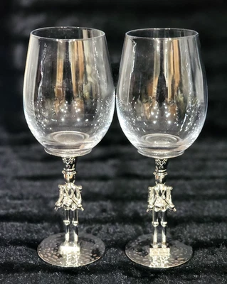2 copas de vino con tallo de cascanueces tono plateado de 9,5" juguete soldados batería de Navidad Foto 1 de 4