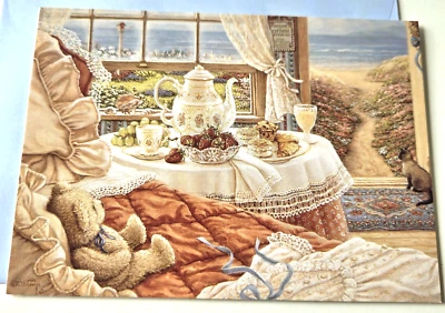 Tarjeta de felicitación de colección cabaña en blanco junto al mar oso de peluche fresas gato de té Foto 1 de 2