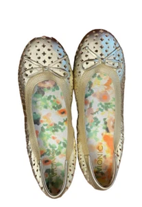 Vionic Women Spark Surin Gold Leather Slip On Cutout Arch Support Ballet Flat 8 - Picture 1 of 8